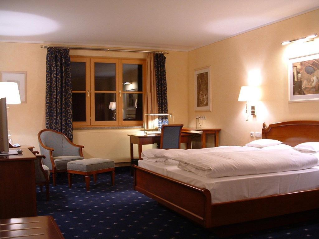 Altstadthotel Brauwirt Weiden in der Oberpfalz Room photo